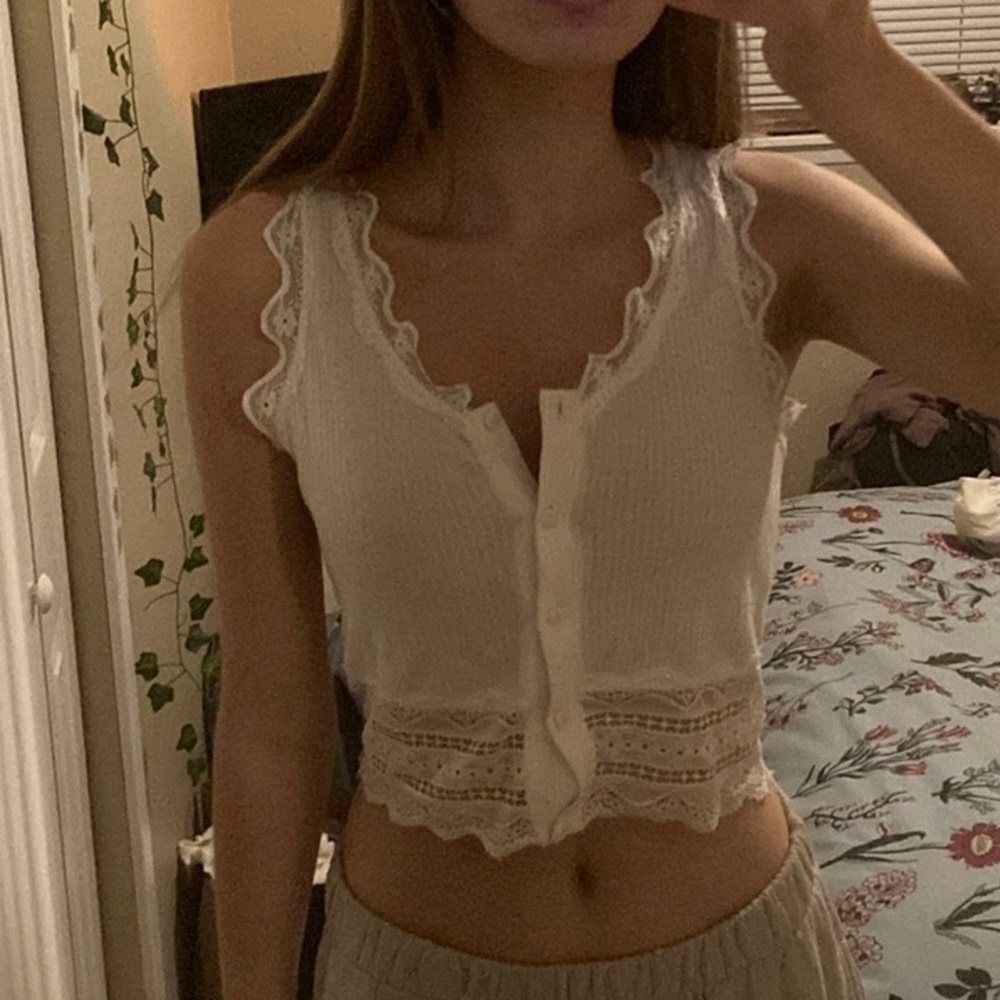 White Lace trimmed tank top